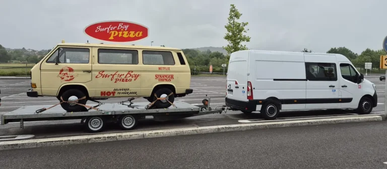 Netflix sur la route avec RMA : la tournée Pizza Surfer Boy pour la série Stranger Things
