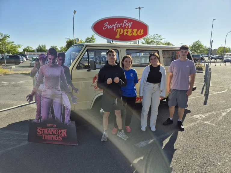 Netflix sur la route avec RMA : la tournée Pizza Surfer Boy pour la série Stranger Things